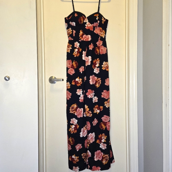 Band of Gypsies Pants - NWT Band of Gypsies romper floral medium